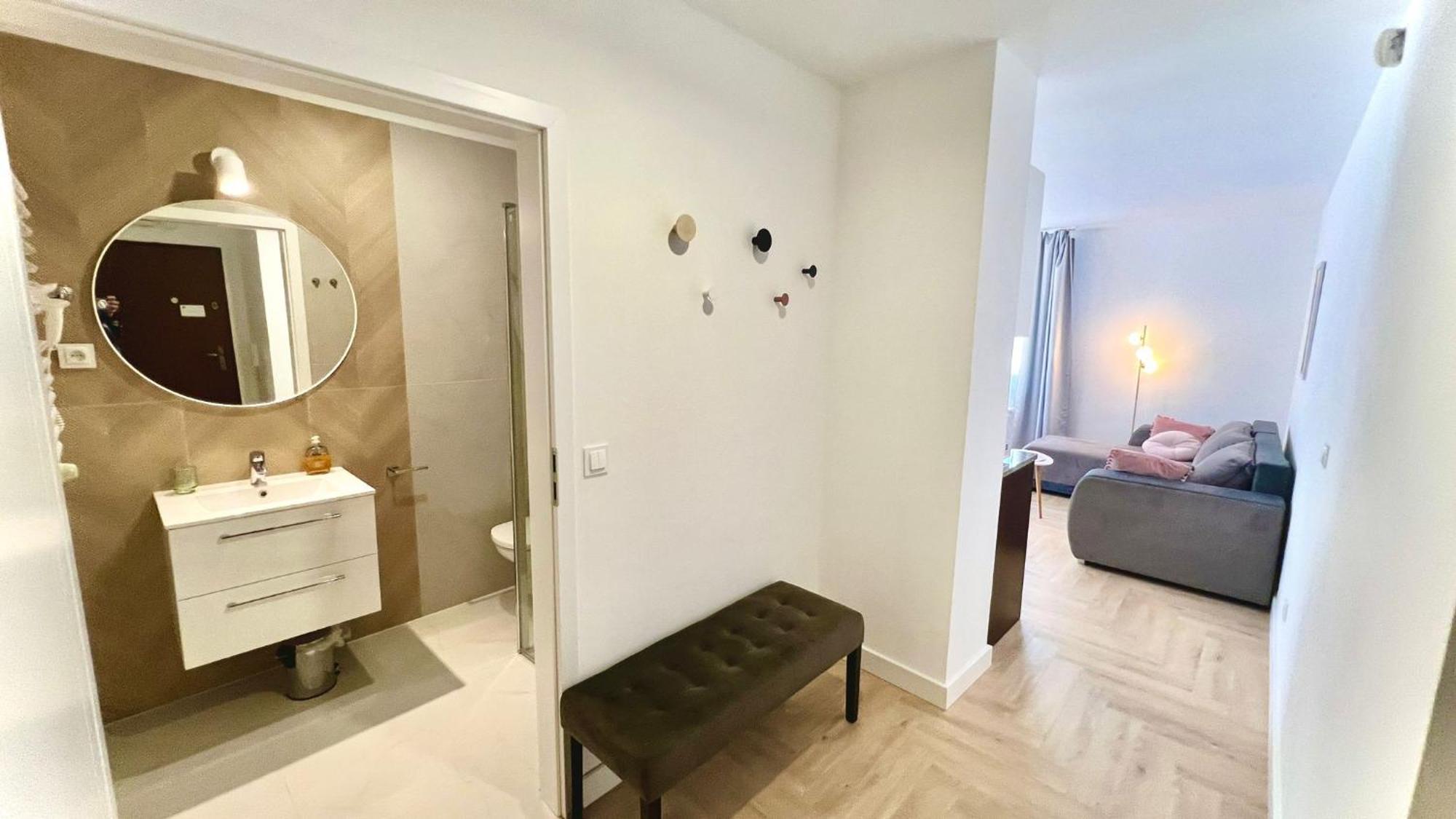 Apartamenty 45Qm Przy Plazy Beach 斯维诺乌伊希切 外观 照片